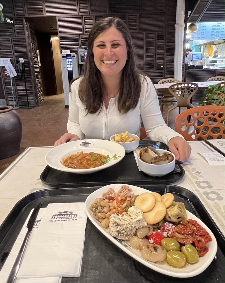 Scopri di più sull'articolo MALTA: STREET FOOD E PIATTI LOCALI DA PROVARE DURANTE UN VIAGGIO SU QUEST’ISOLA