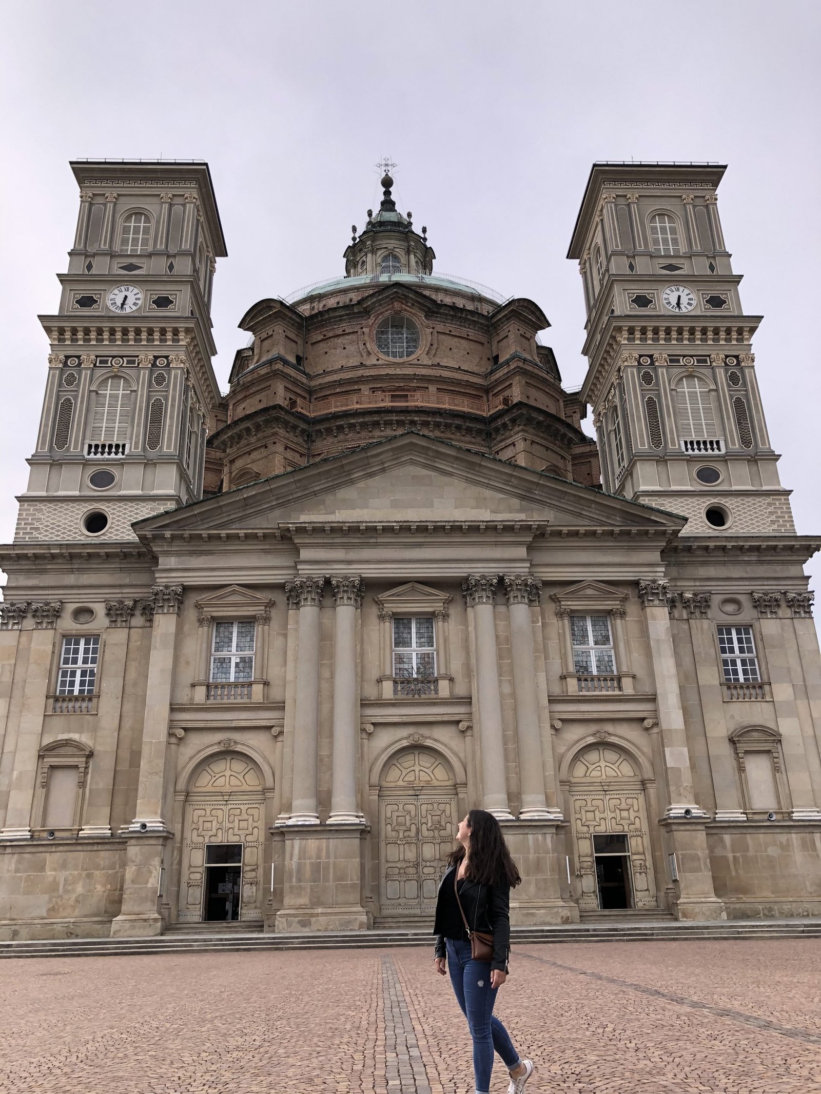 Scopri di più sull'articolo IL SANTUARIO DI VICOFORTE: STORIA E PRIMATO DI QUESTO COMPLESSO