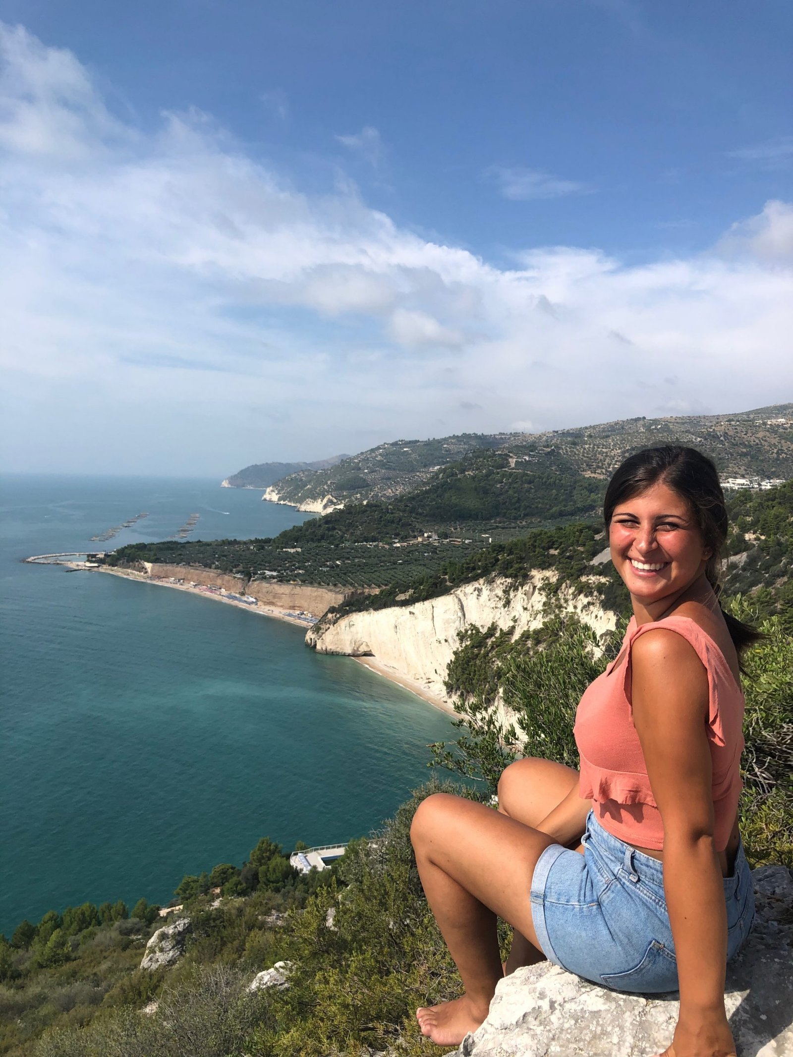 Scopri di più sull'articolo <strong>IL GARGANO E LE ISOLE TREMITI: UN PARADISO NATURALE DA ESPLORARE</strong>