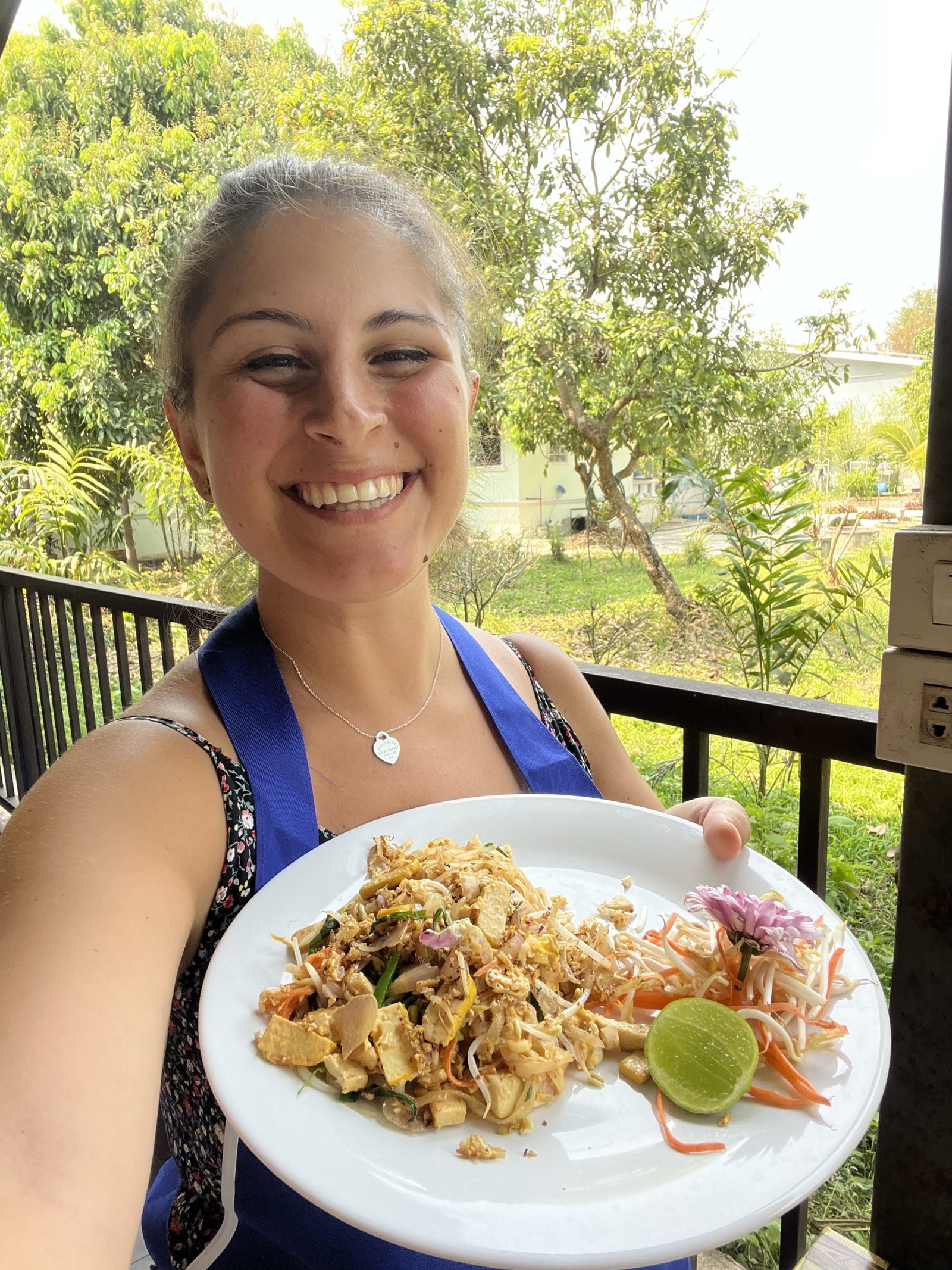 Scopri di più sull'articolo CUCINA THAILANDESE: IL MIGLIOR STREET FOOD DEL MONDO E 15 PIATTI DA PROVARE