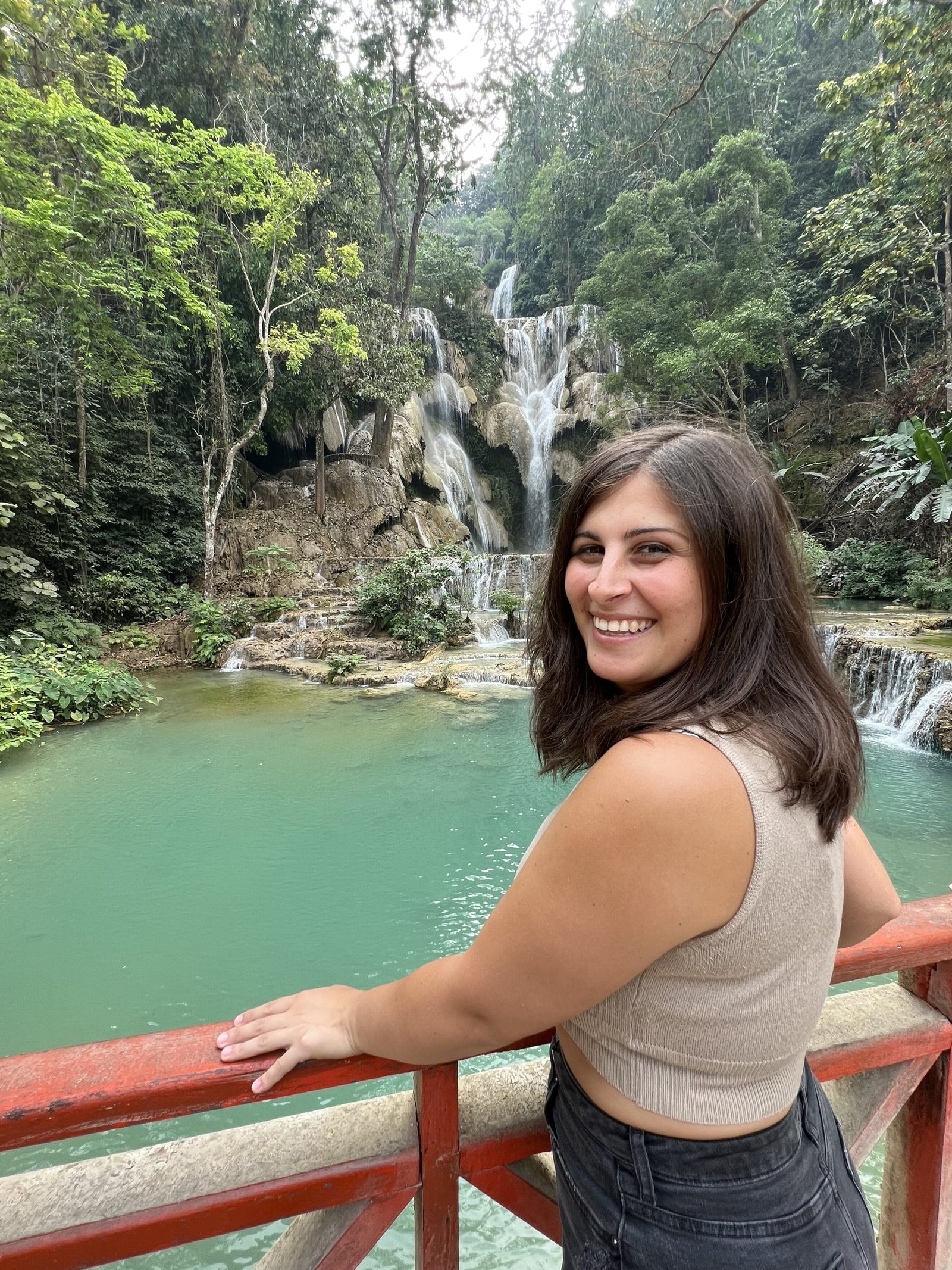 Scopri di più sull'articolo LE CASCATE DI KUANG SI: LE PIÙ BELLE DEL LAOS