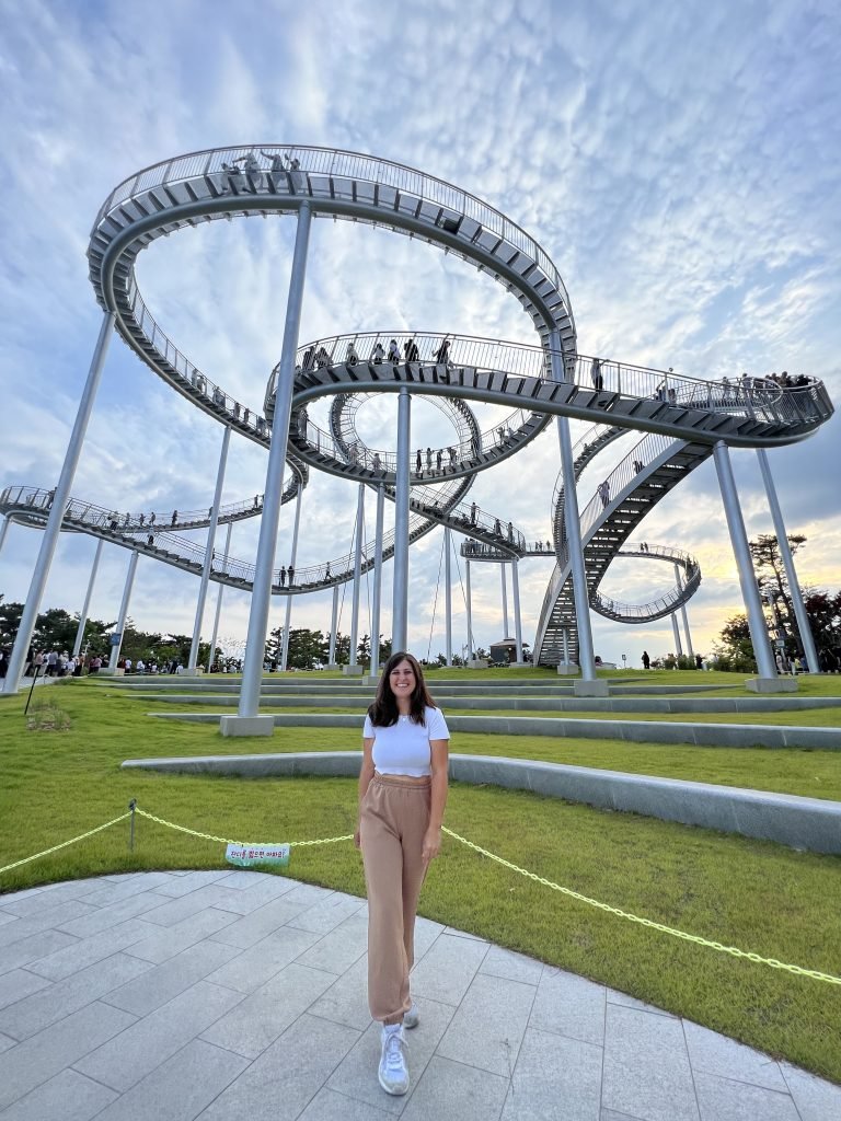 Scopri di più sull'articolo POHANG: CAMMINARE SOSPESI NELL’ARIA SULLO SPACE WALK