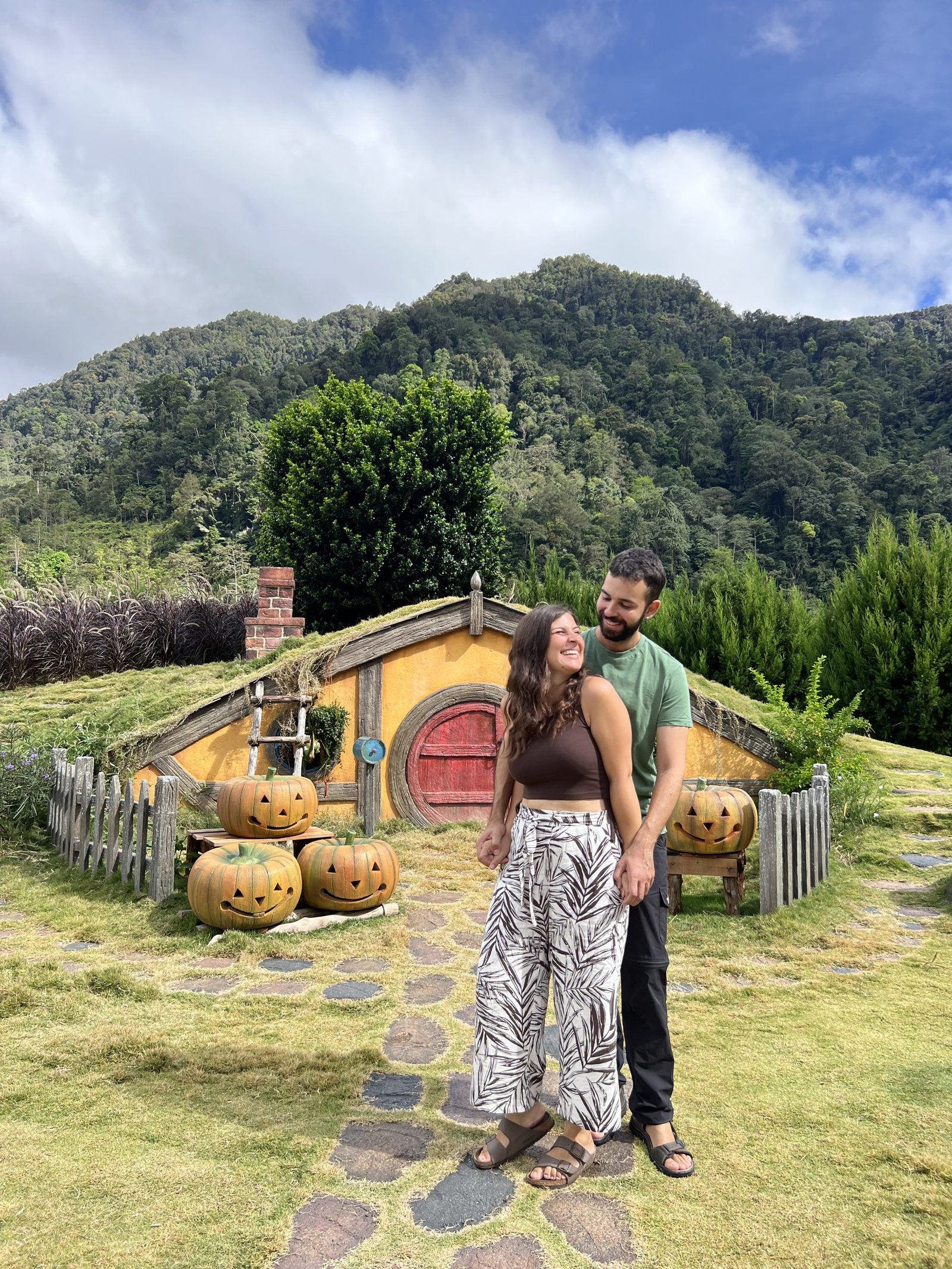 Scopri di più sull'articolo HOBBITOON VILLAGE IN MALESIA: INFO PER VISITARLO