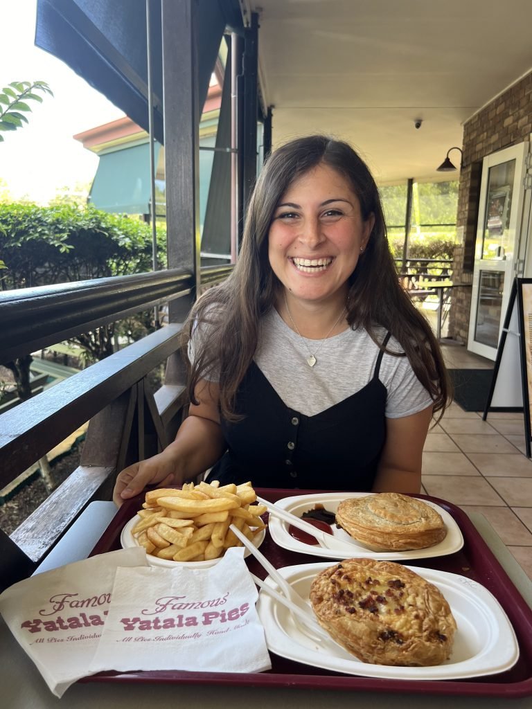 Scopri di più sull'articolo COSA MANGIARE IN AUSTRALIA: I PIATTI TIPICI DA PROVARE